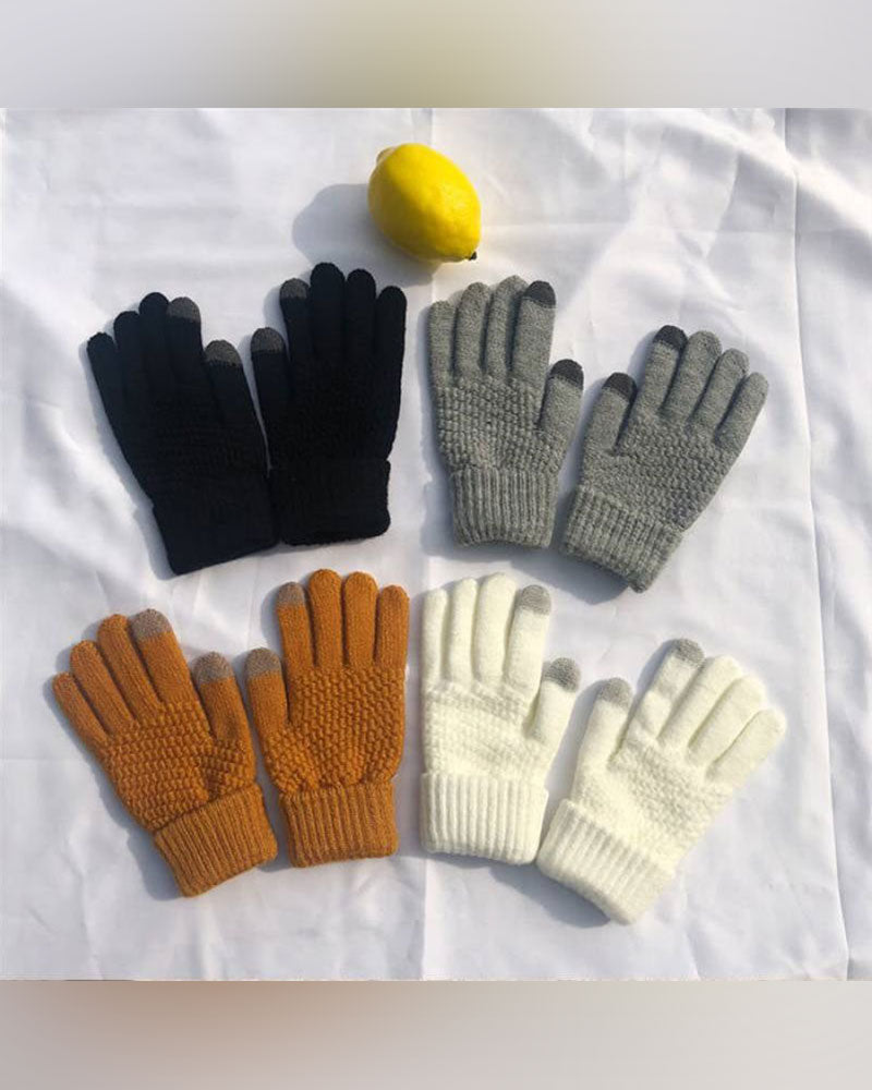 Women's textured knit gloves with ribbed cuffs and touchscreen fingertips