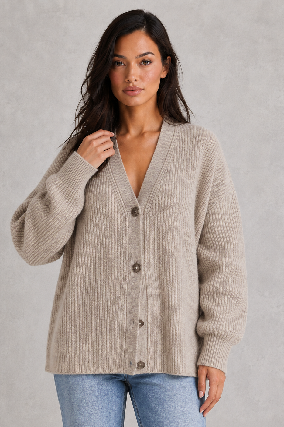 Women's oversized ribbed V-neck button cardigan with long sleeves