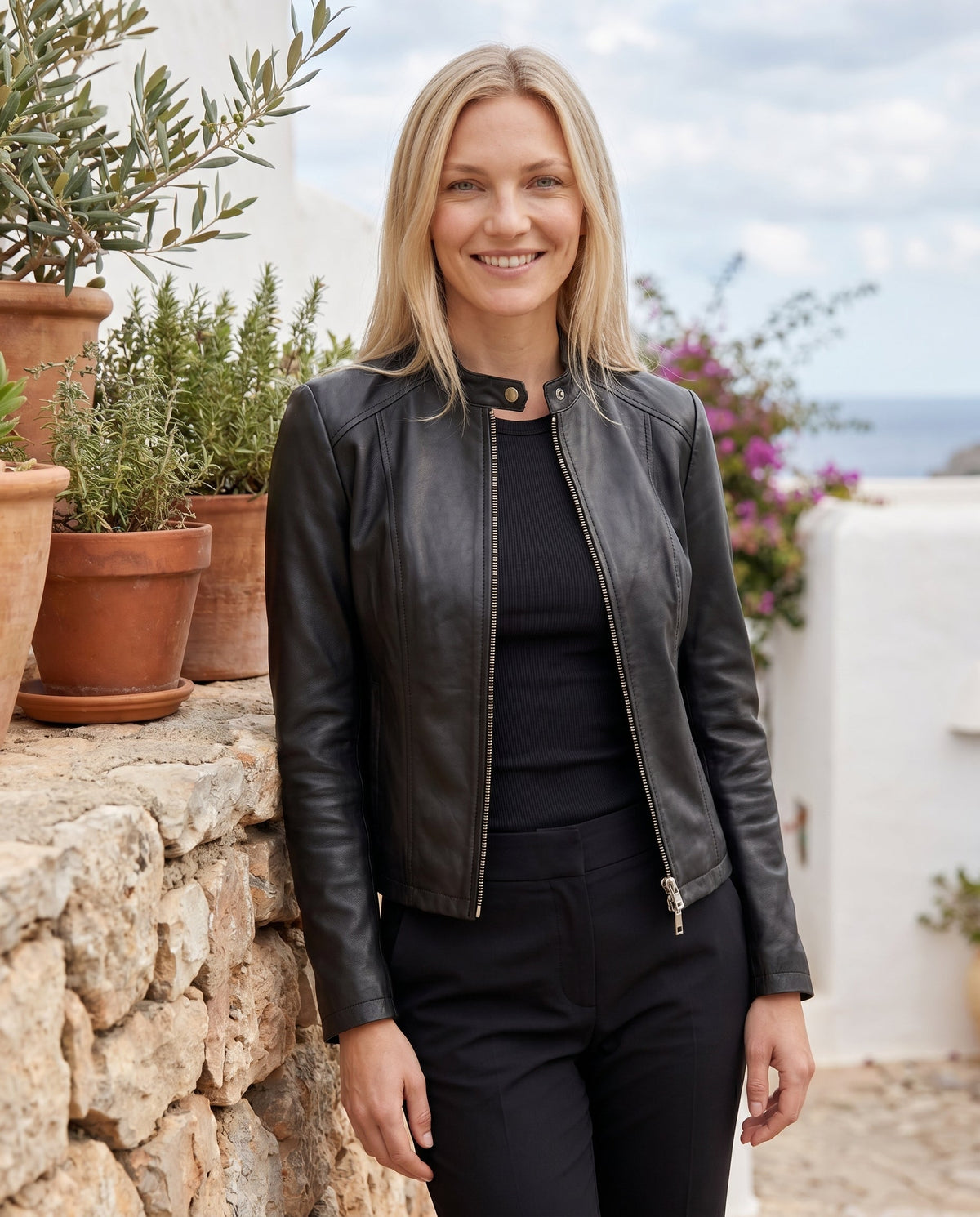 Veste zippée ajustée sans col pour femme