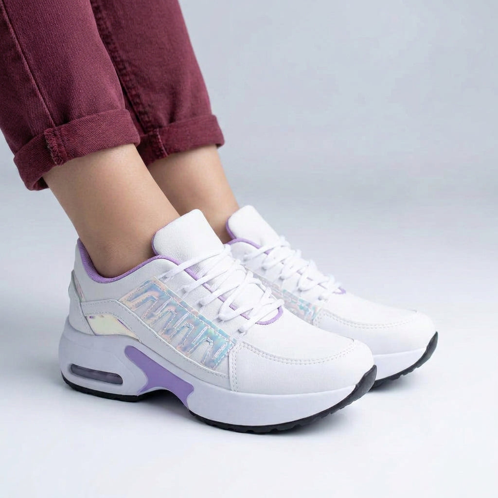 Sneakers – Lace-Up Chunky Sole Sport Style