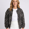 Jacket – Animal Print Zip Front Casual Style