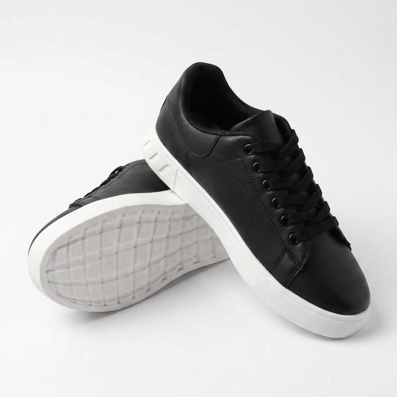 Men’s Low Cut Lace Up Sneakers