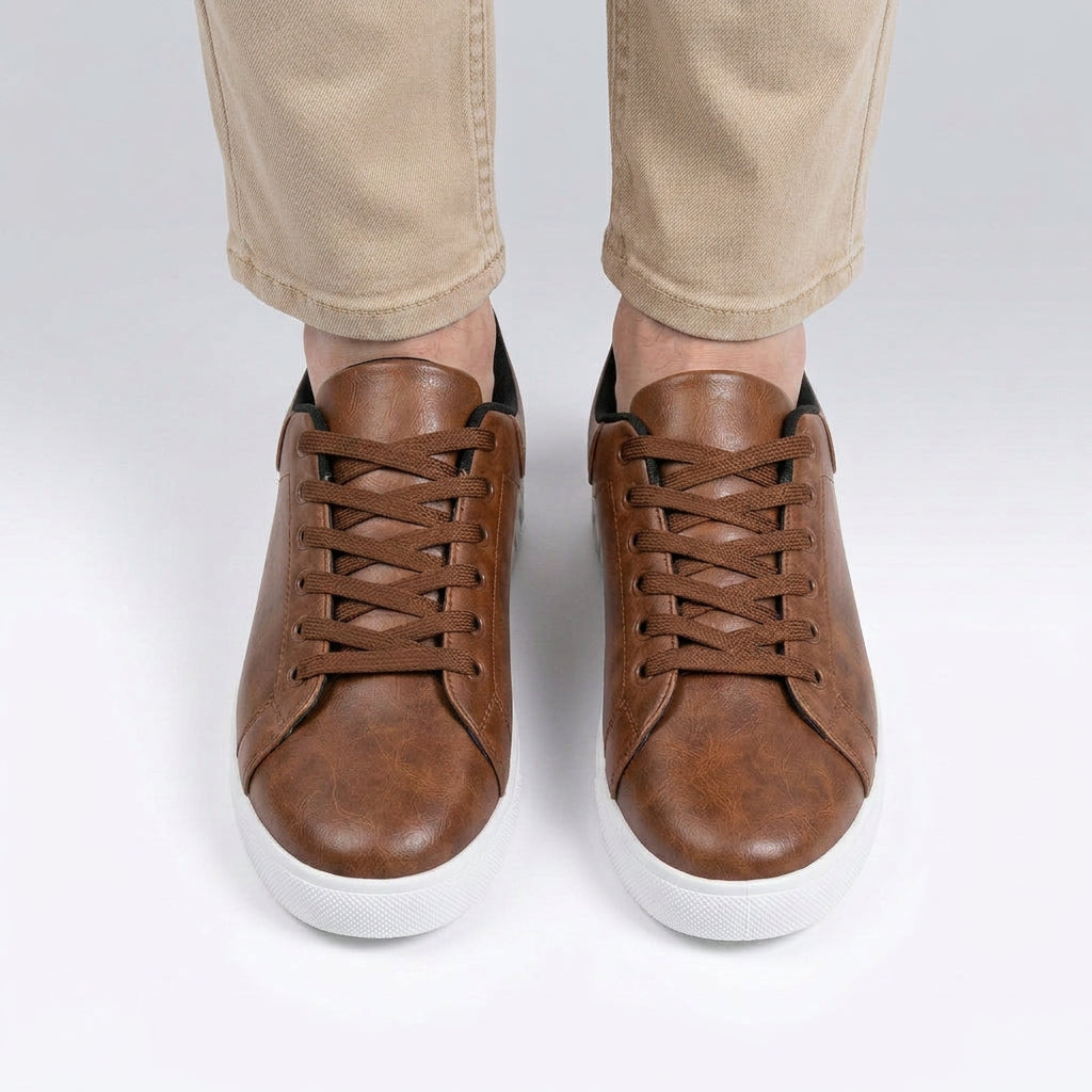 Men’s Low Cut Lace Up Sneakers