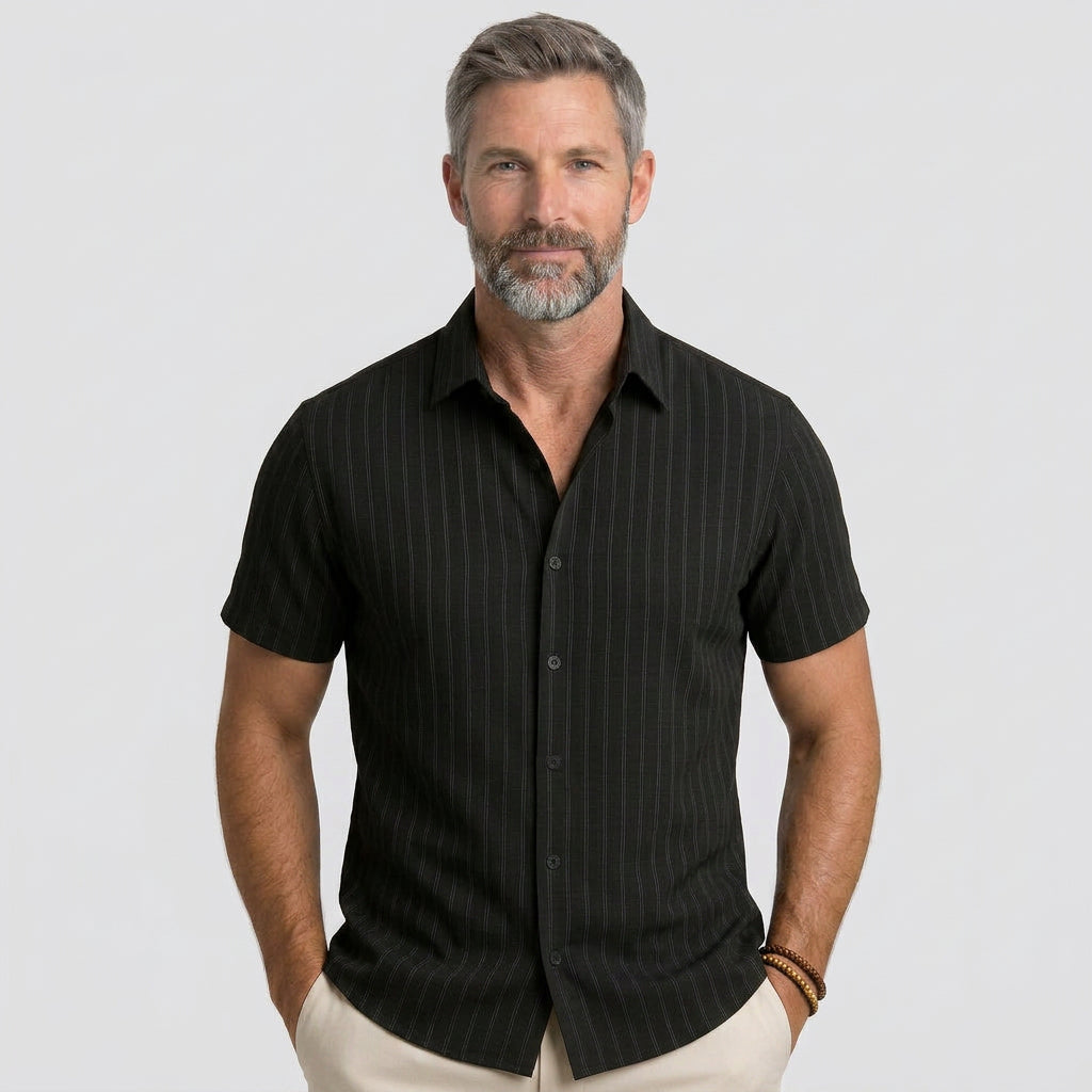 Men’s Short Sleeve Knit Shirt