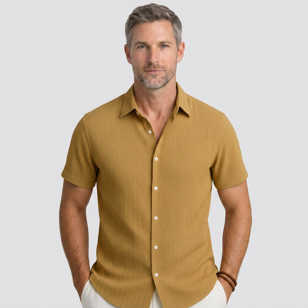 Men’s Short Sleeve Knit Shirt