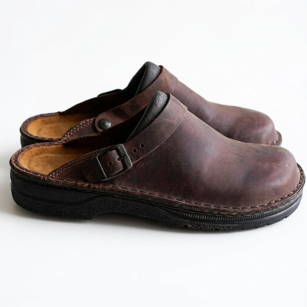 Men’s Buckle Strap Clogs