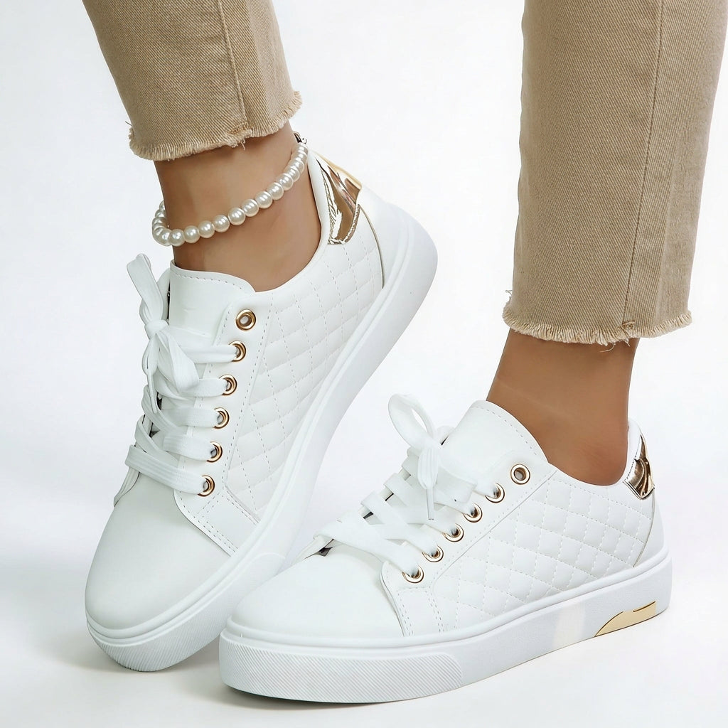 Sneakers – Quilted Lace-Up Everyday Style