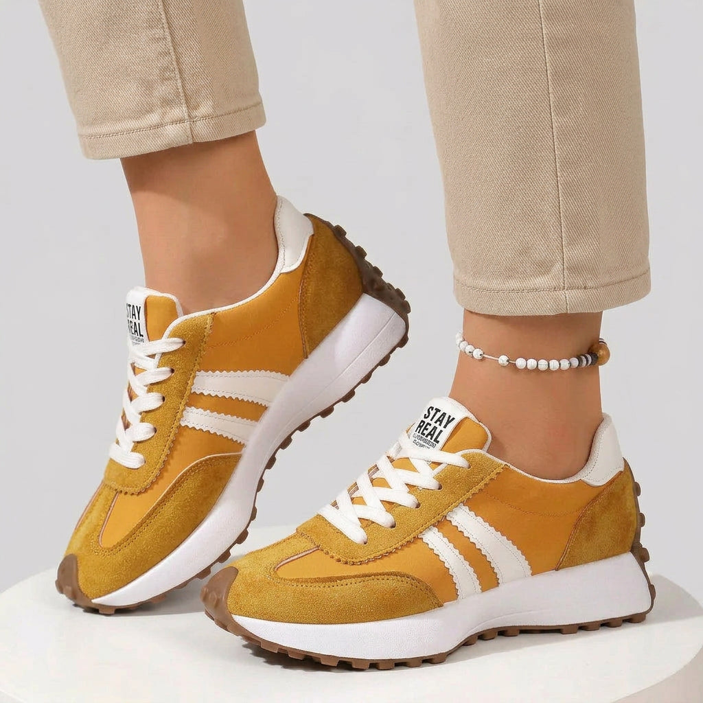 Sneakers – Retro Lace-Up Everyday Style