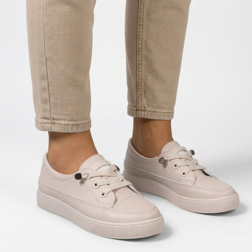 Sneakers – Canvas Lace-Up Everyday Style