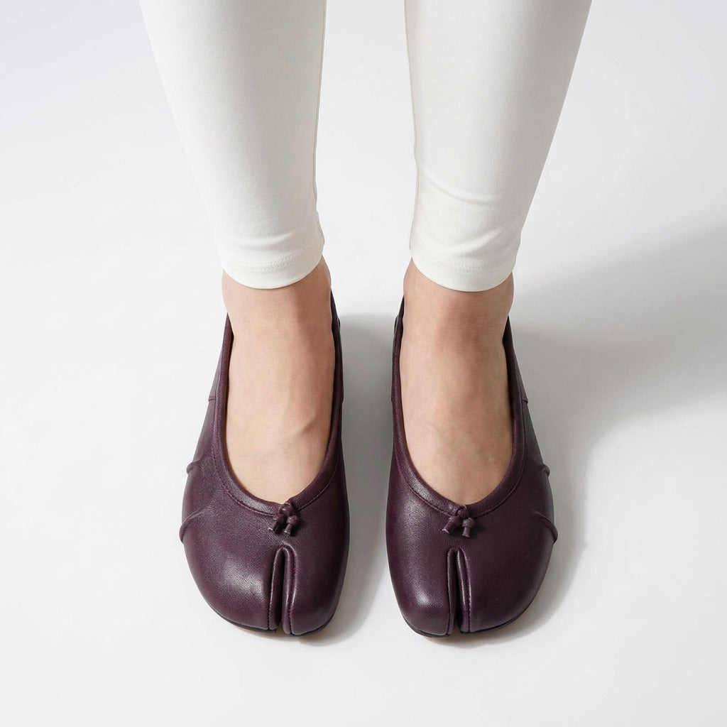 Split-Toe Slip-On Ballet Flat Shoes