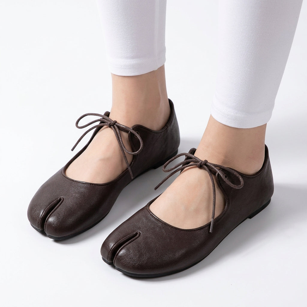 Split-Toe Slip-On Ballet Flat Shoes