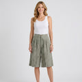 Pleated Wide Leg Bermuda Shorts