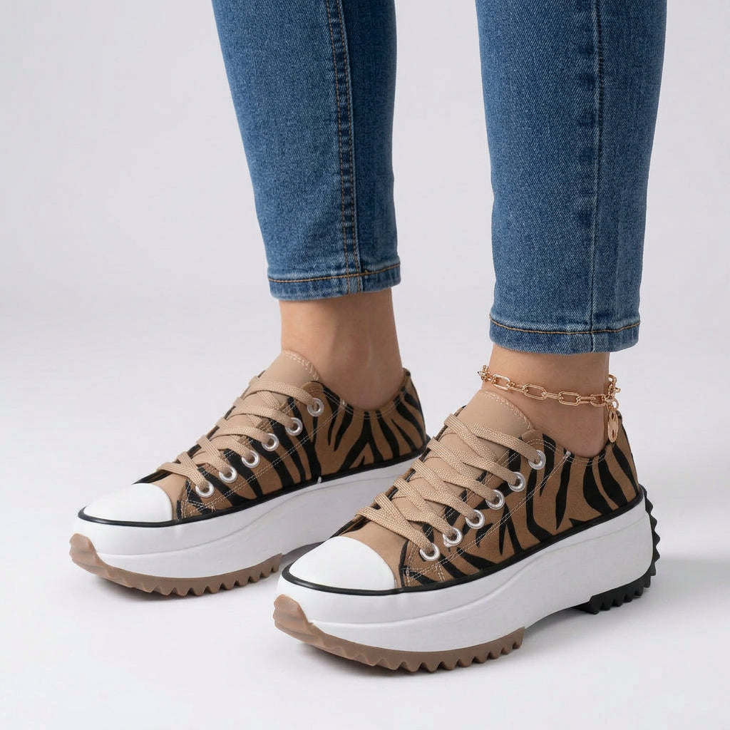 Women’s Lace-Up Chunky Sneakers