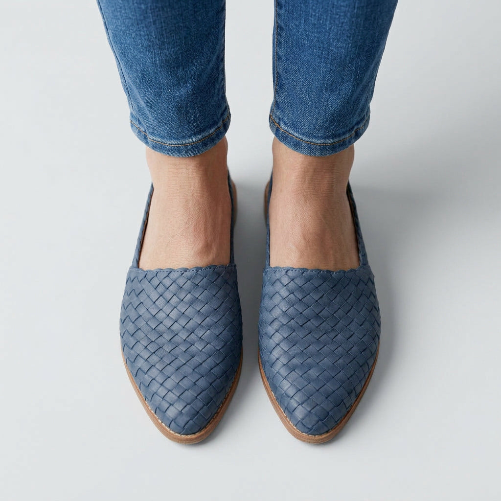 Women’s Pointed Toe Slingback Flats