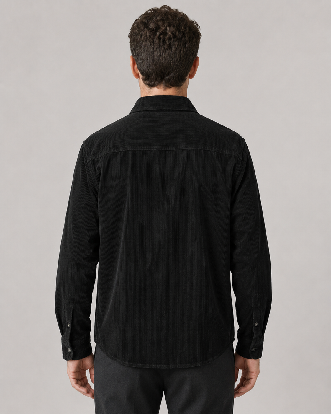Men's long-sleeve ribbed overshirt with pointed collar and two flap pockets