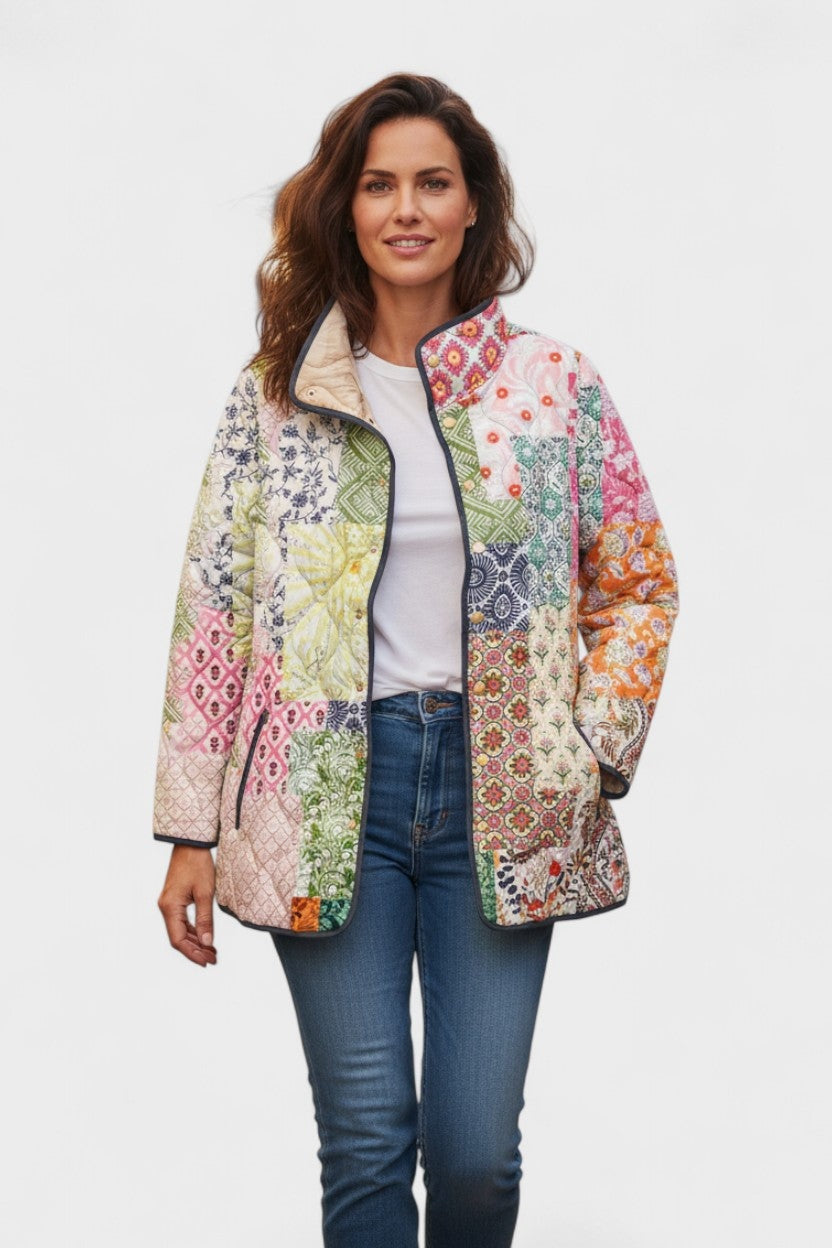 Veste matelassée fleurie patchwork pour femme à boutons-pression sur le devant