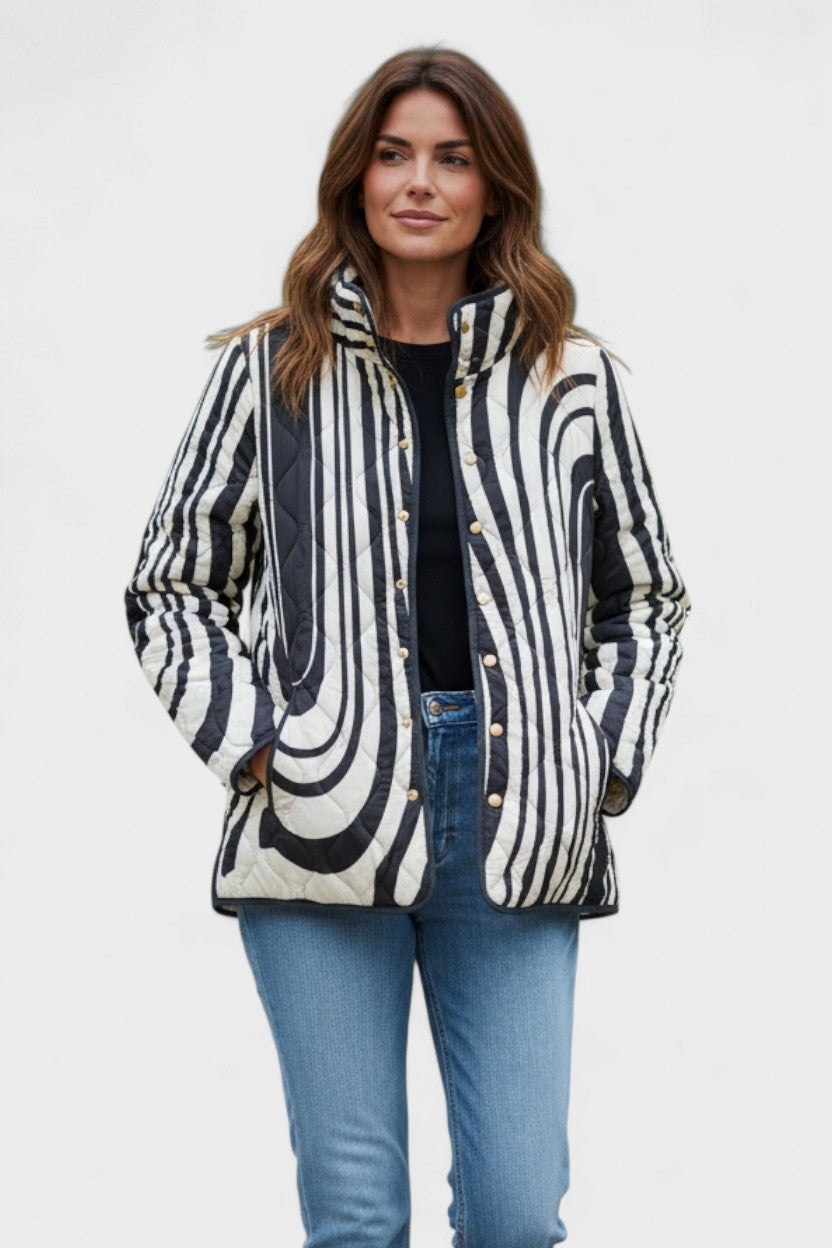 Veste matelassée fleurie patchwork pour femme à boutons-pression sur le devant