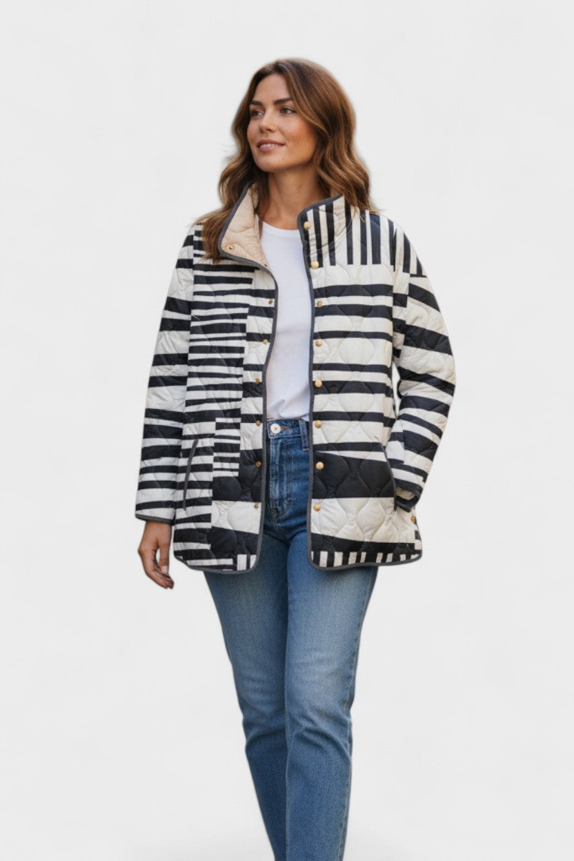 Veste matelassée fleurie patchwork pour femme à boutons-pression sur le devant