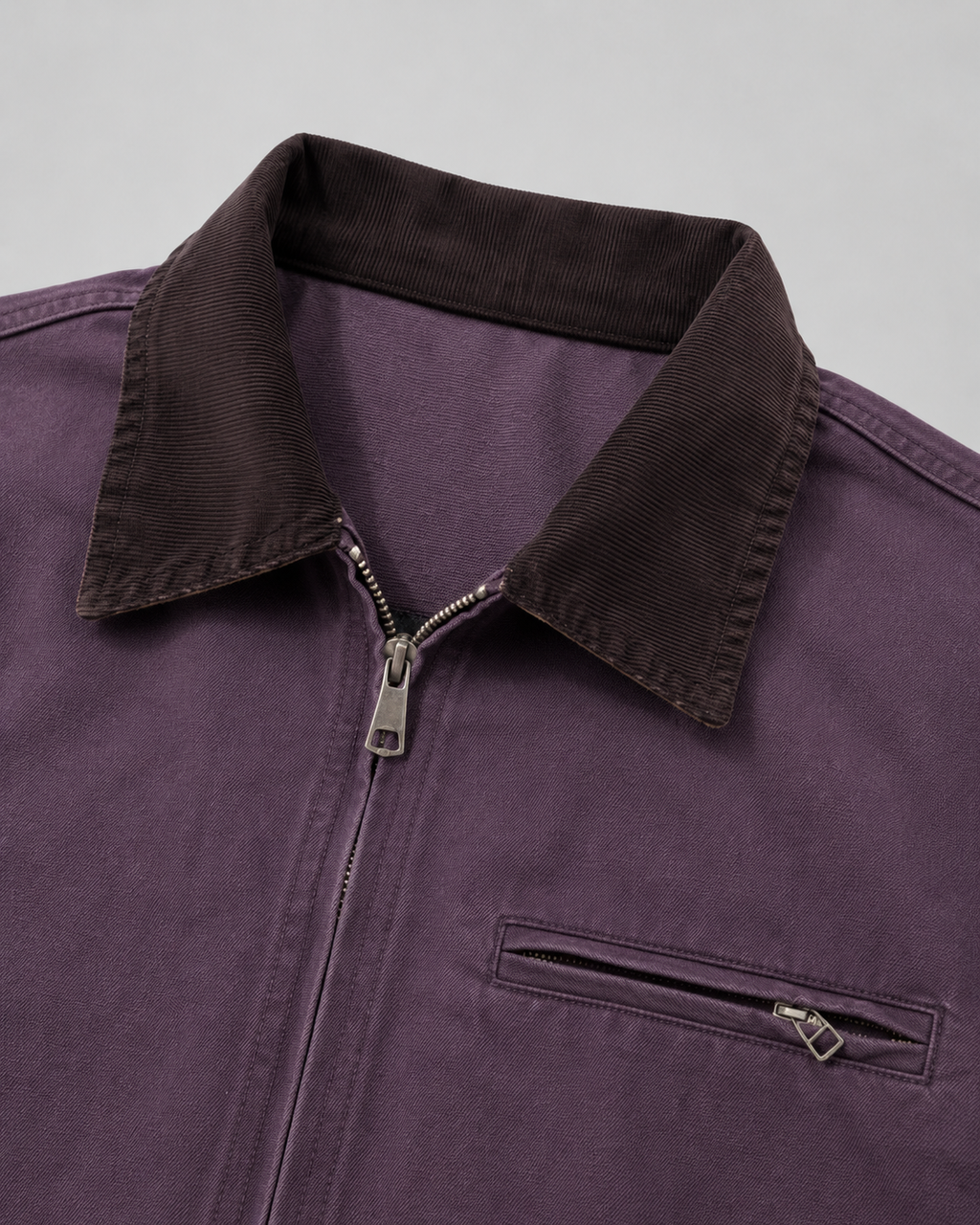 Men's washed workwear jacket with contrast collar and zip front