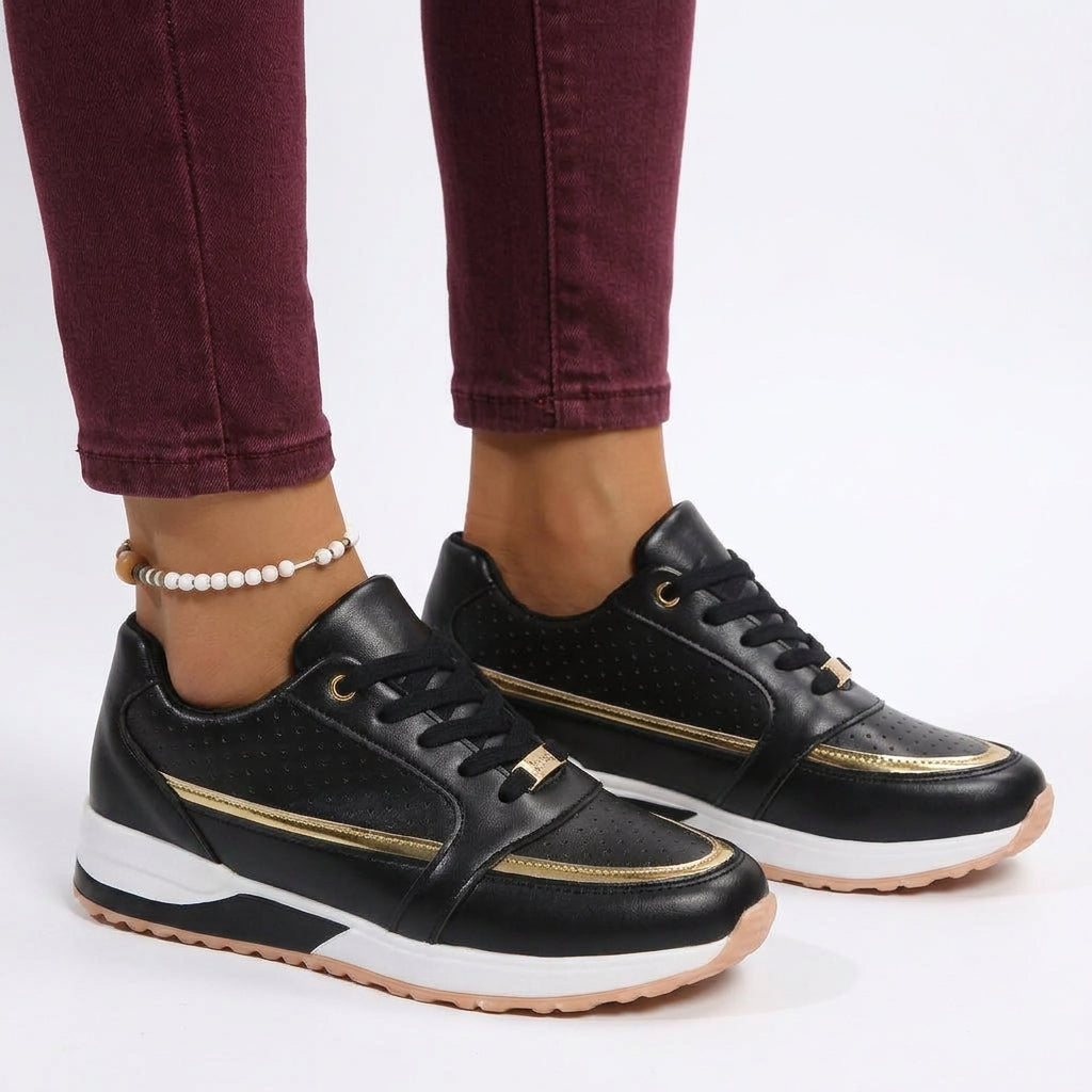 Sneakers – Lace-Up Sporty Everyday Style