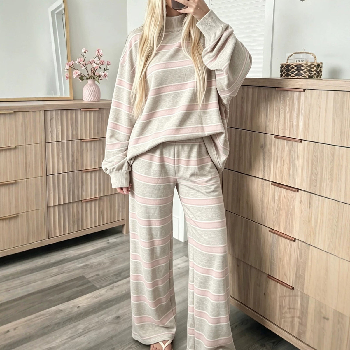 Women's striped oversized sweatshirt and wide-leg trouser set