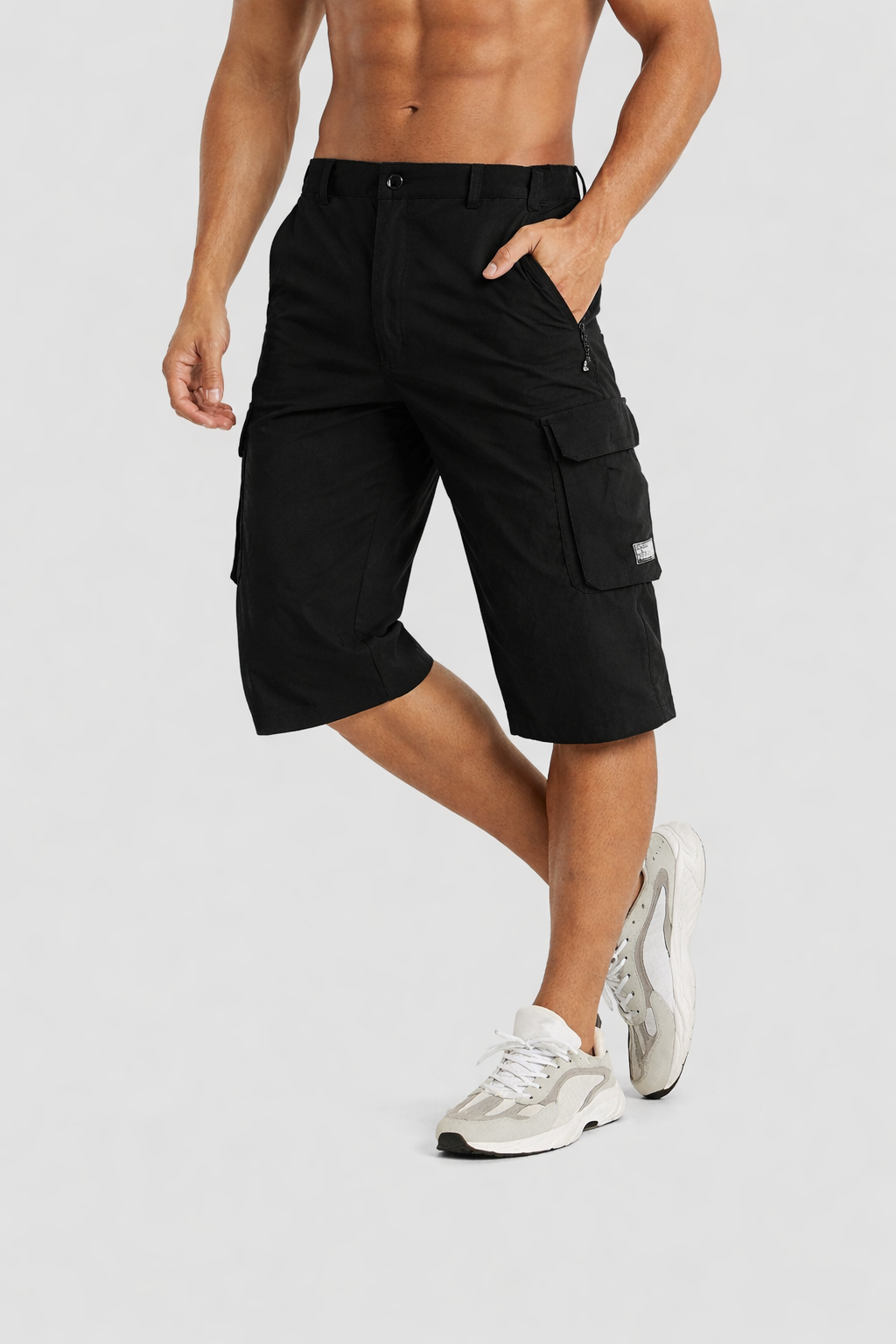 Quick-Dry Below-Knee Cargo Shorts with Zip Pocket