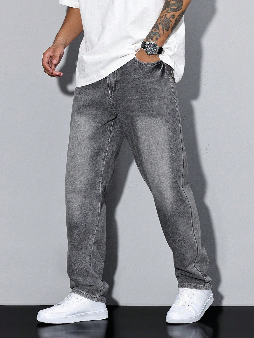 Relaxed Fit Straight Leg Jeans with Faded Wash