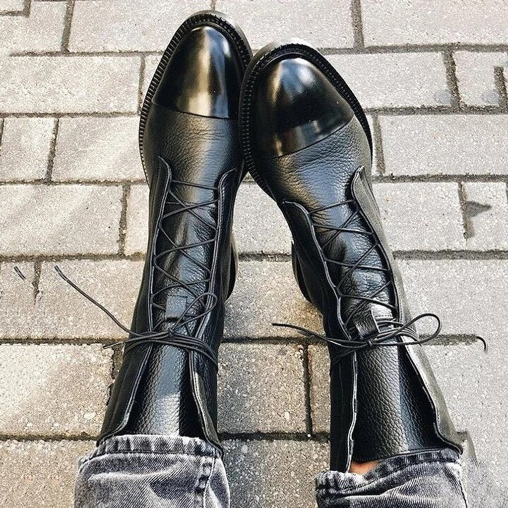 Women’s Two-Tone Cap Toe Lace-Up Flat Ankle Boots