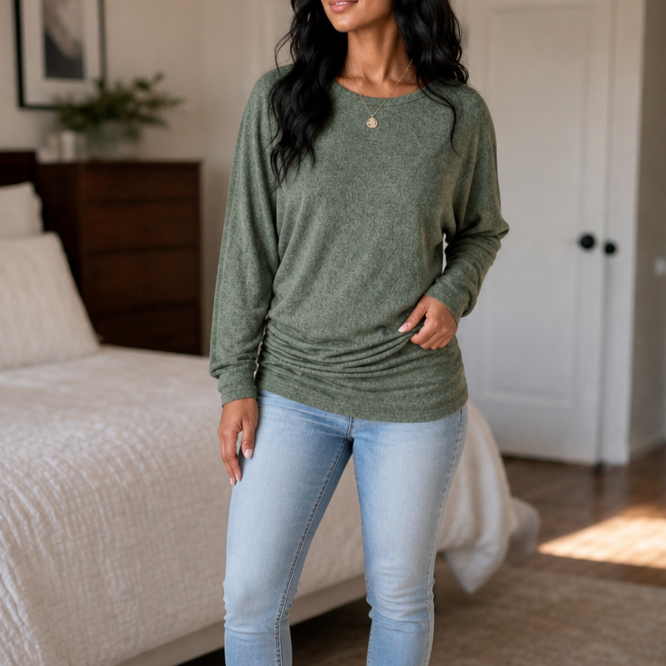 Women's plain dolman sleeve tunic sweater with crew neck and long sleeves