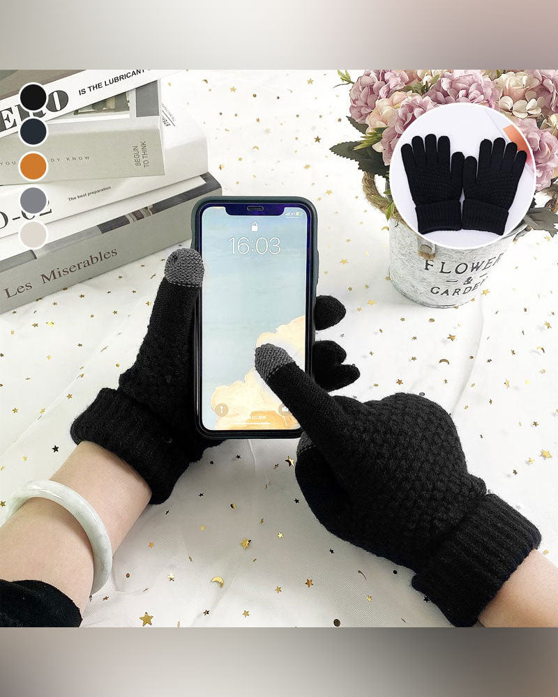 Women's textured knit gloves with ribbed cuffs and touchscreen fingertips