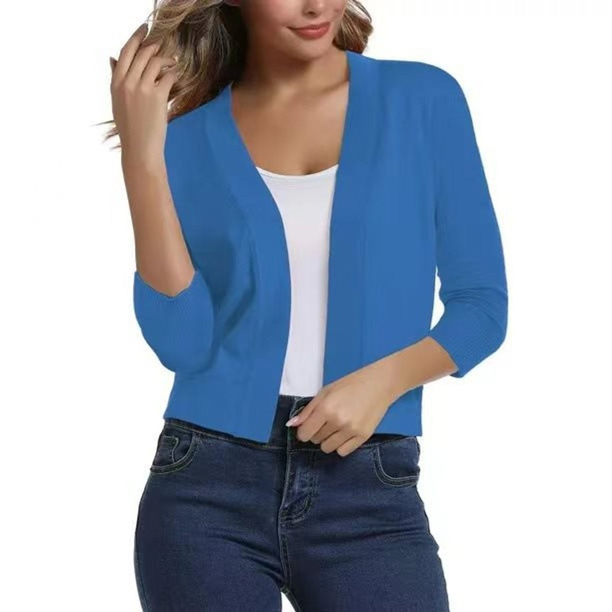 Women's cropped open-front cardigan with V-neckline and three-quarter sleeves